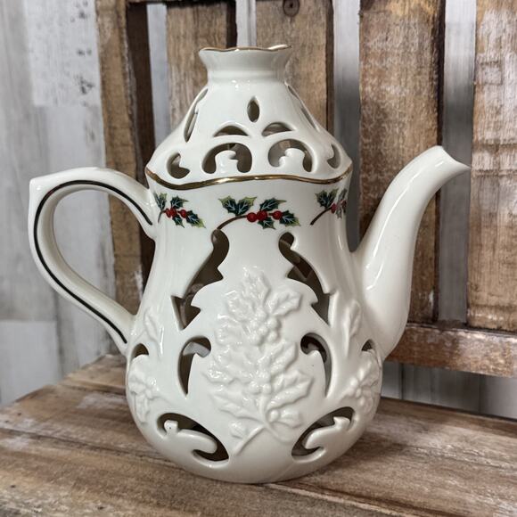 Partylite Christmas Holly Teapot Tealight Holder - Picture 4 of 7